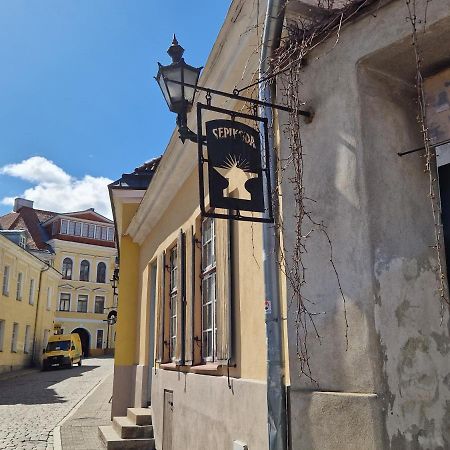 Lovely Apartment In Tallinn Old Town Kültér fotó