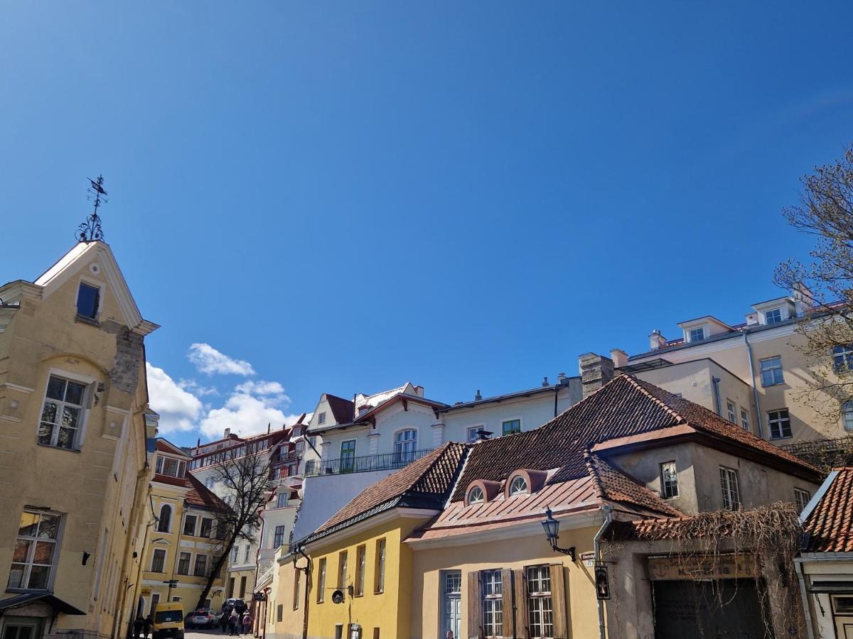 Lovely Apartment In Tallinn Old Town Kültér fotó